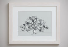 Load image into Gallery viewer, Small Oak Friends & Family Tree